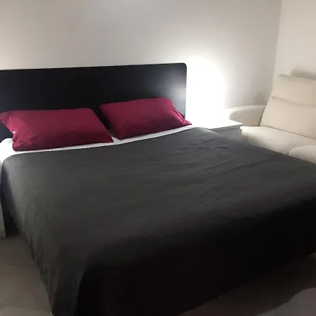 Silver House Apartamento Alessandria